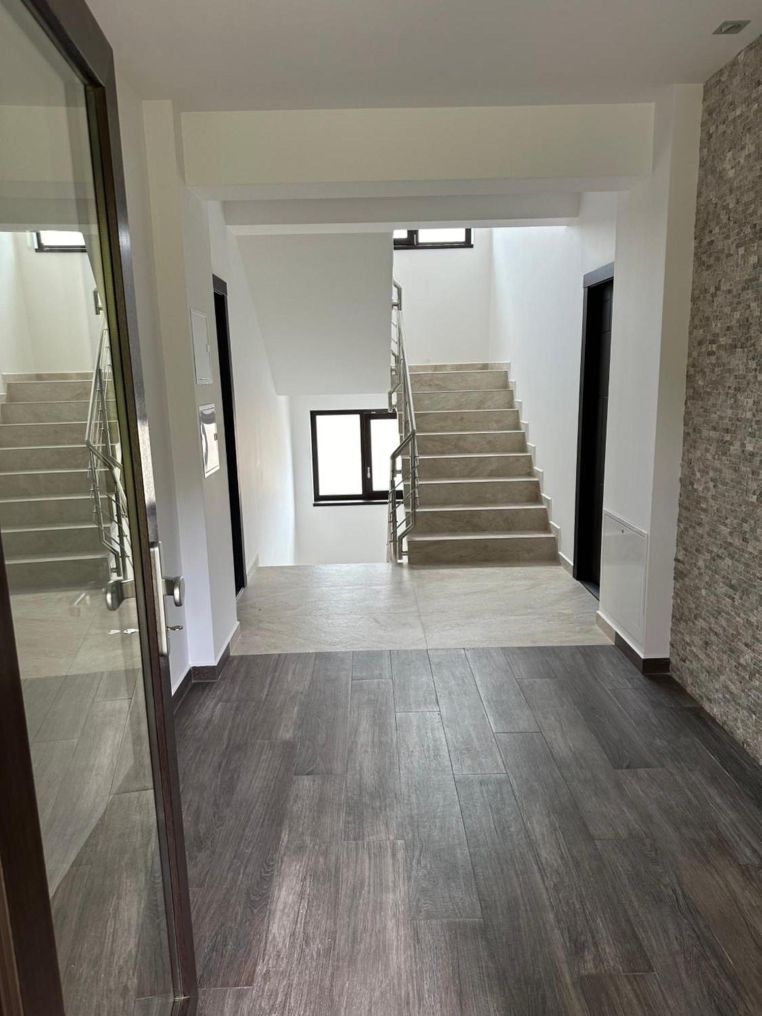 The View Apartment 3 Буштени Экстерьер фото