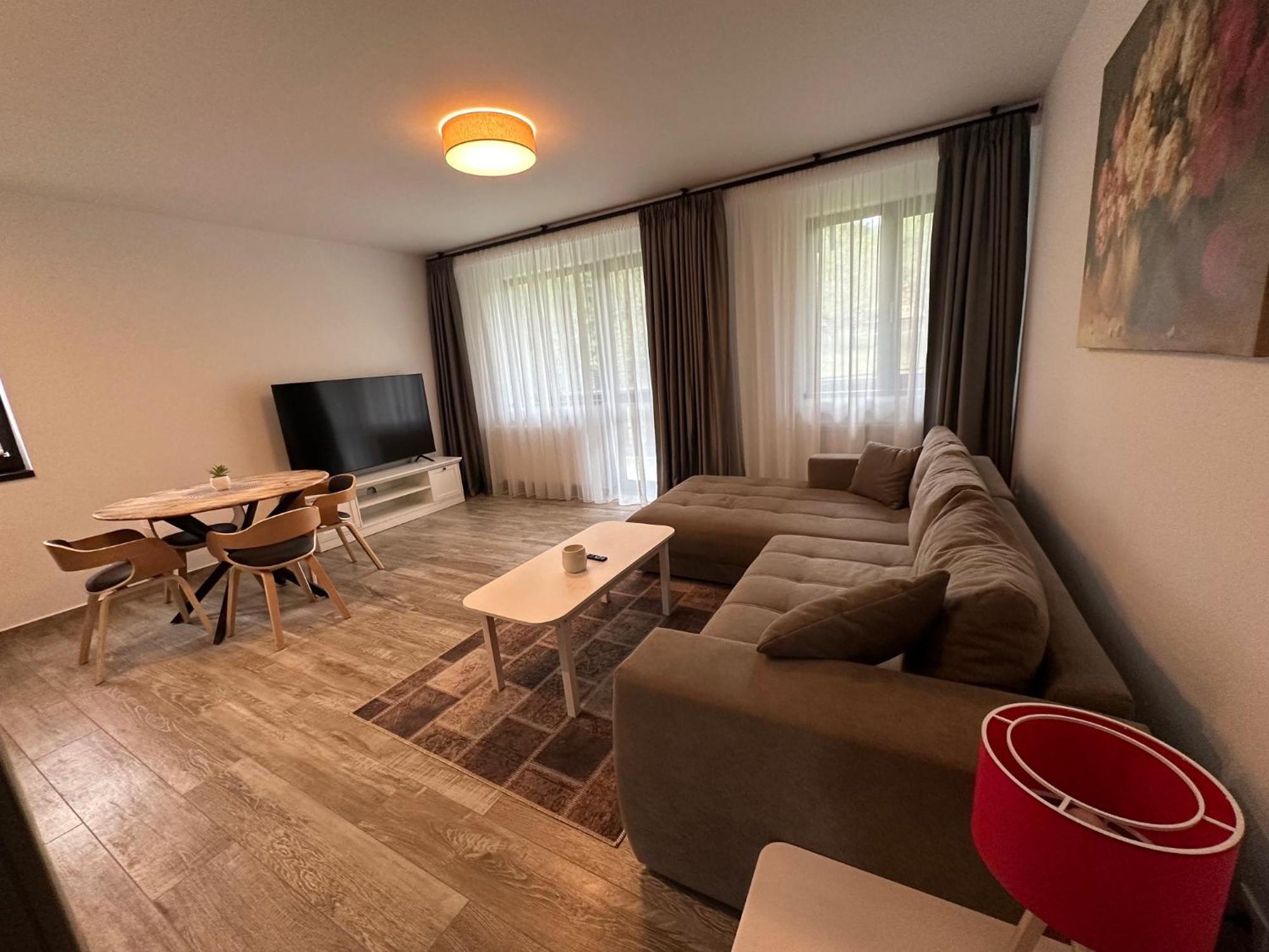 The View Apartment 3 Буштени Экстерьер фото